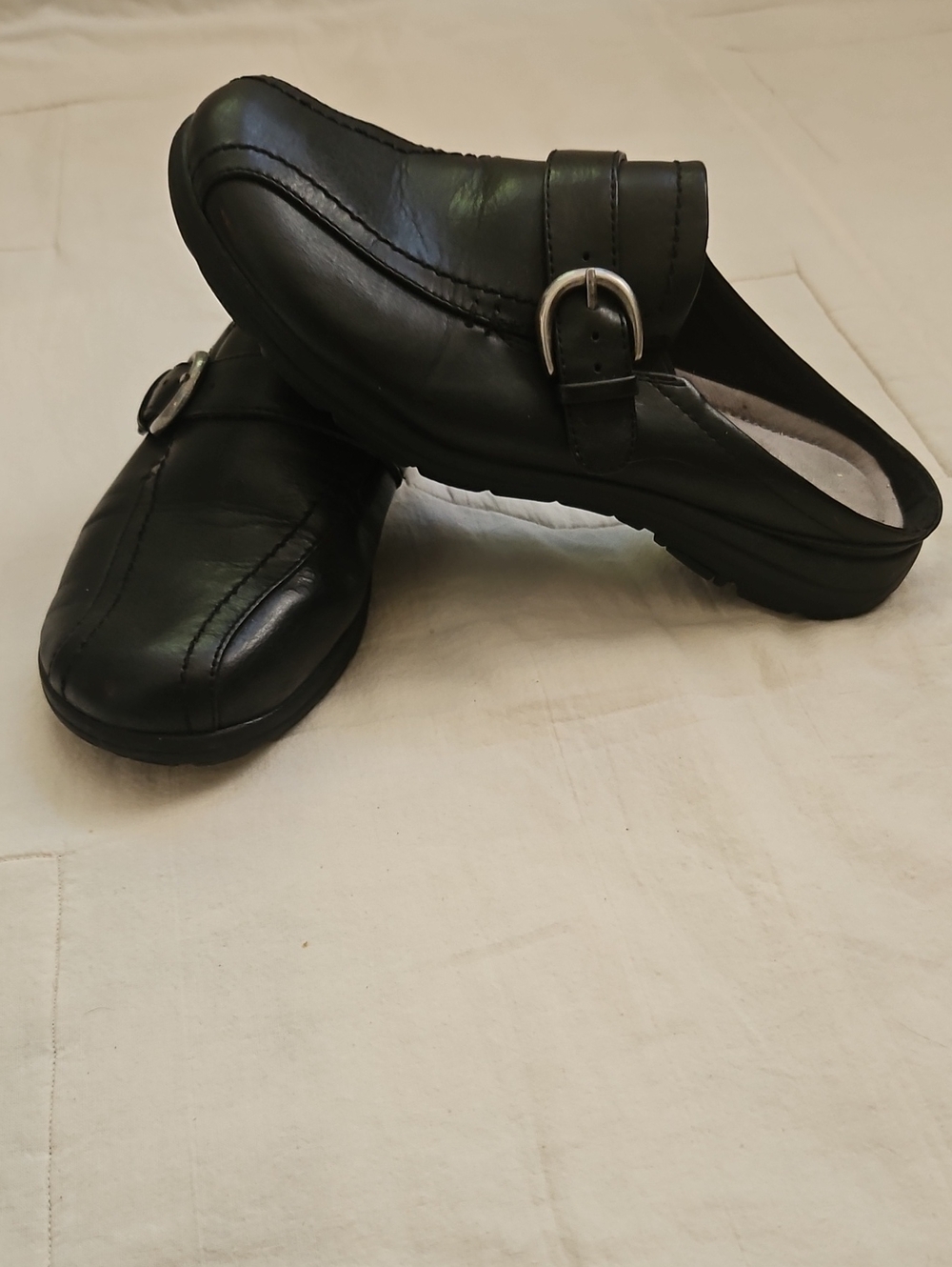 Great Northwest Black Wendy Slip-On Clog with Buckle Womens 6.5 M